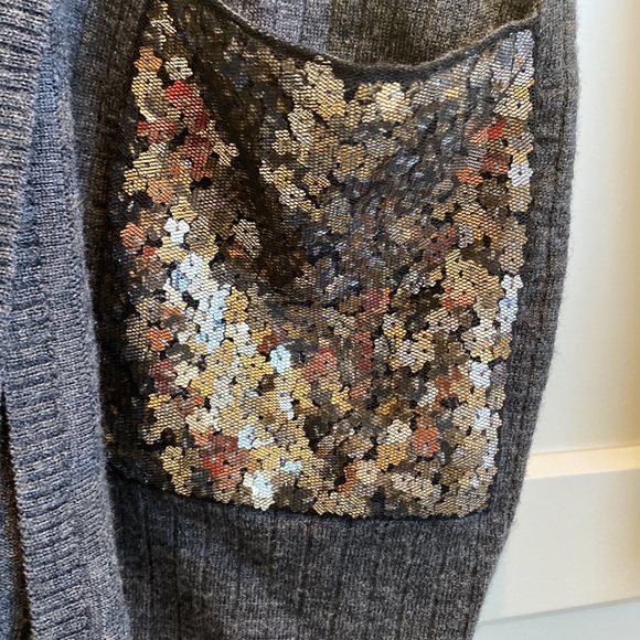 Holiday Vibes! Vera Wang Lavender Label merino wool cardigan - Picture 4 of 12